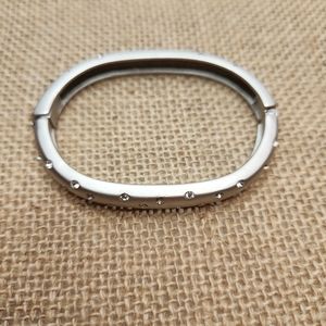 Swarovski Crystal Matt Silver Latching Braclet